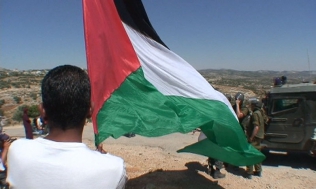The Struggle in Bil'in -Non Violent Resistance in Palestine-