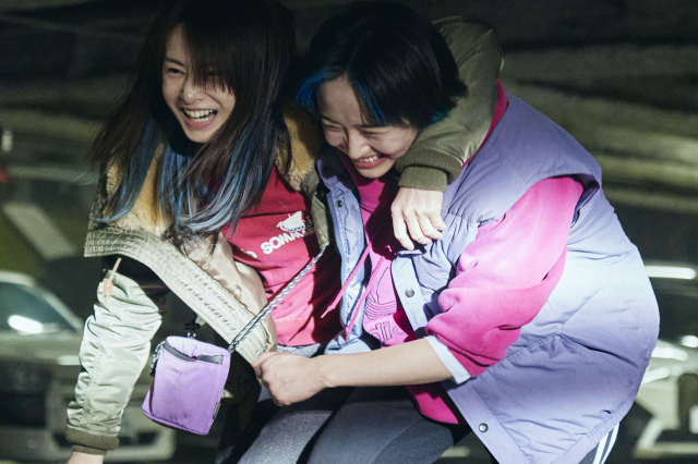 (c)2025「ナイトフラワー」製作委員会