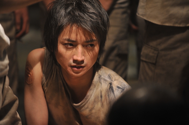 (c)Nobuyuki Fukumoto, KODANSHA / 2011 KAIJI 2 FILM PARTNERS
