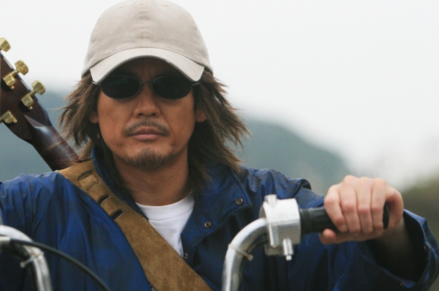 (c) 1999, 2006 Naoki Urasawa, Studio Nuts/Shogakukan, 2009 “20th Century Boys” Film Partners