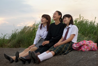 チチを撮りに