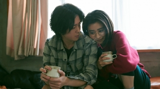 ある夜、彼女は明け方を想う
