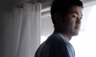 影向こうの灯り