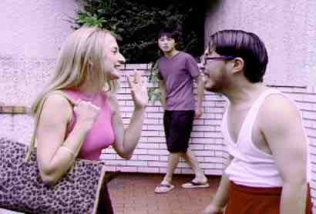 美女缶