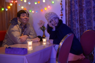 スプリング、ハズ、カム